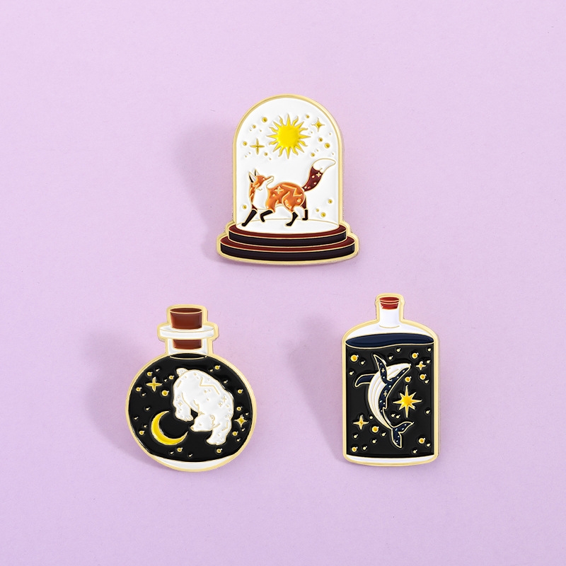 Embroidery Fish - Pins de Esmalte de Animales con