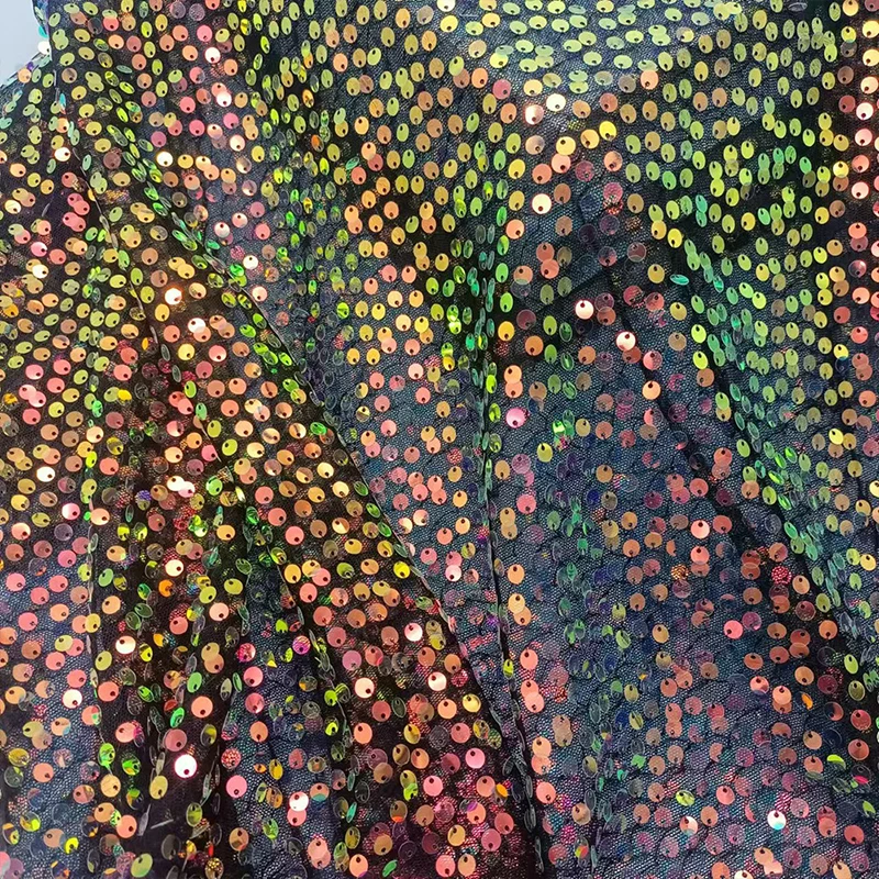 Tela bordada de lentejuelas de - Embroidery Gradient reseña y precio