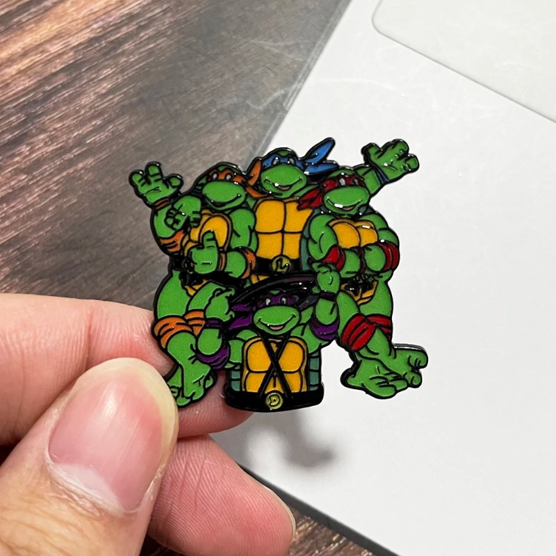 Pin de esmalte de Metal de las - Embroidery Fish reseña y precio